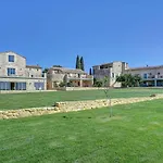 Domaine De Privadiere 5* Garrigues-et-Sainte-Eulalie