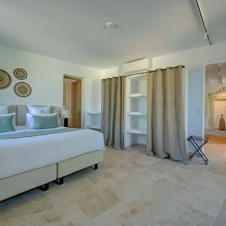 Hotel Domaine De Privadiere Garrigues-et-Sainte-Eulalie