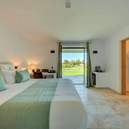 Domaine De Privadiere 5* Garrigues-et-Sainte-Eulalie