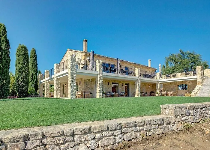 Domaine De Privadiere 5*